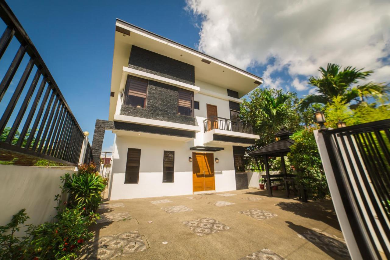 Bella Homes 6Br 4Bath Near Rotunda Tagaytay City Exteriör bild