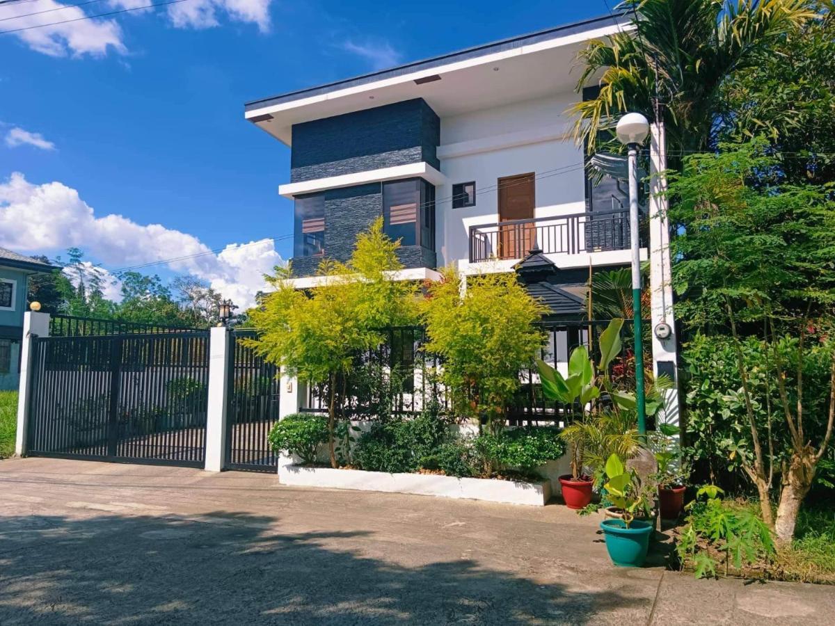 Bella Homes 6Br 4Bath Near Rotunda Tagaytay City Exteriör bild