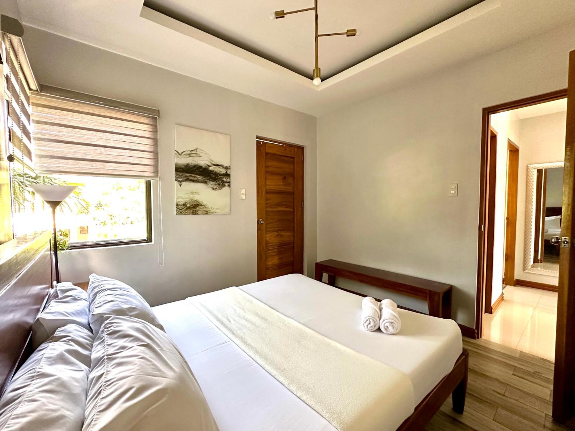 Bella Homes 6Br 4Bath Near Rotunda Tagaytay City Exteriör bild