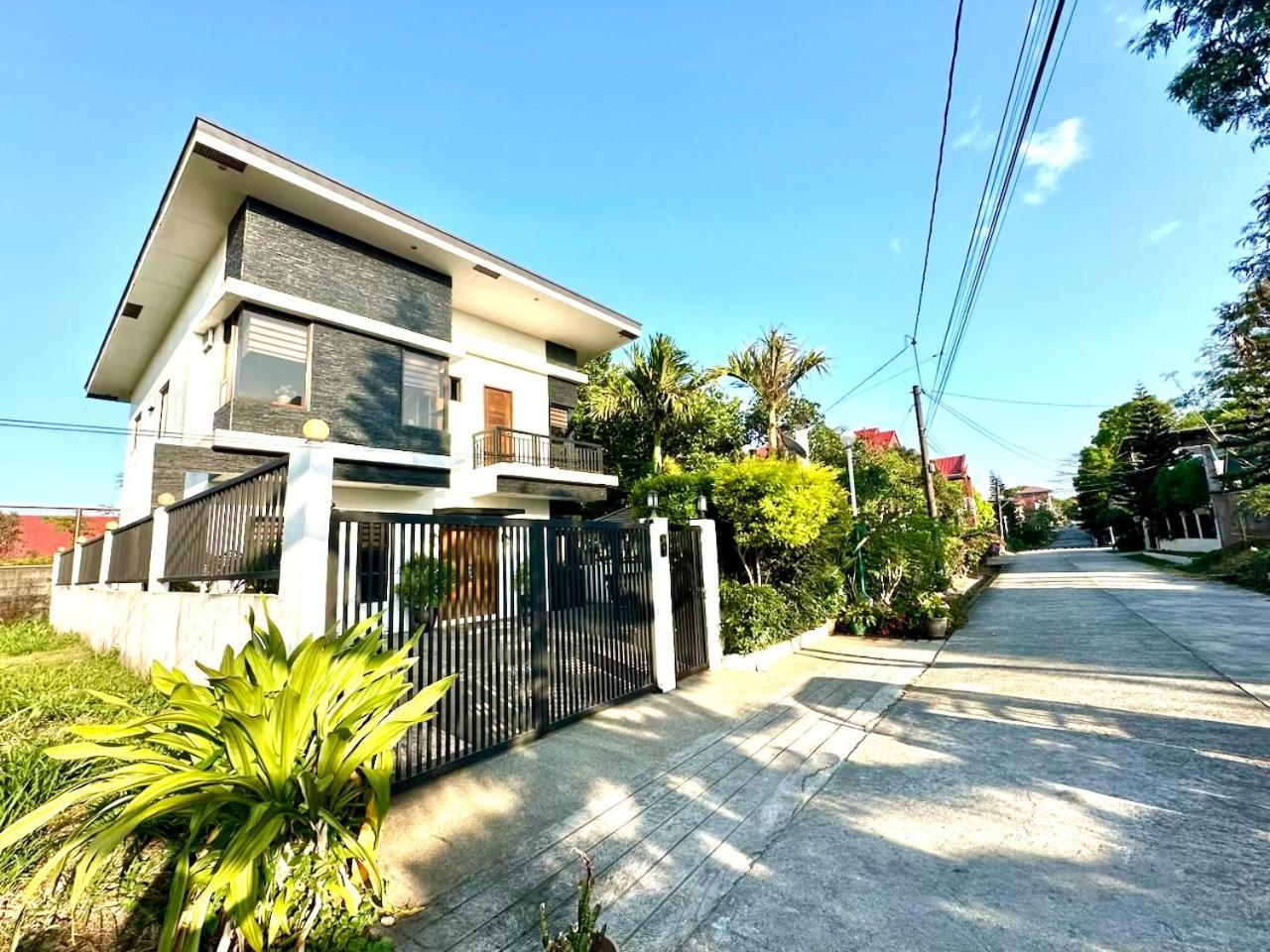 Bella Homes 6Br 4Bath Near Rotunda Tagaytay City Exteriör bild