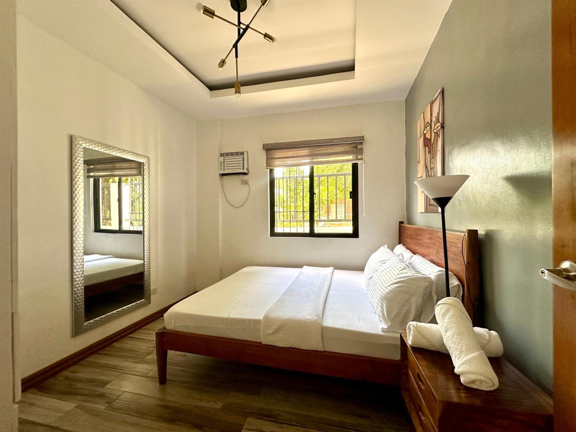 Bella Homes 6Br 4Bath Near Rotunda Tagaytay City Exteriör bild